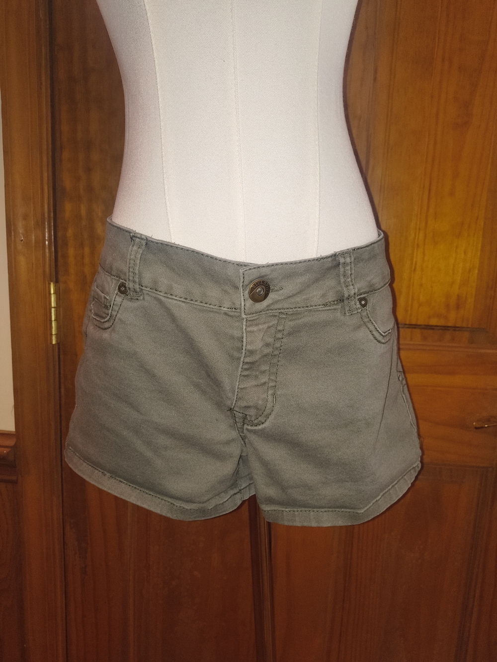 Blue Spice brand Army Green Shorts